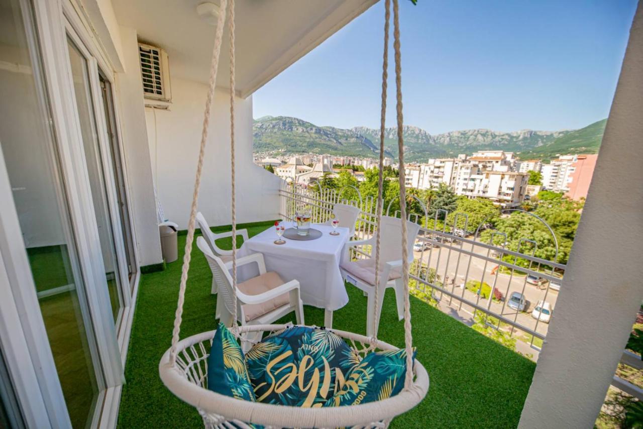 City Center De Lux Apartment Bar Bagian luar foto